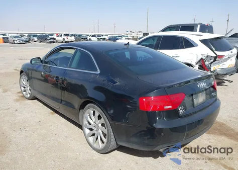 2013 Audi A5 2.0T Premium из США, поврежденный, VIN WAULFAFR9DA034040